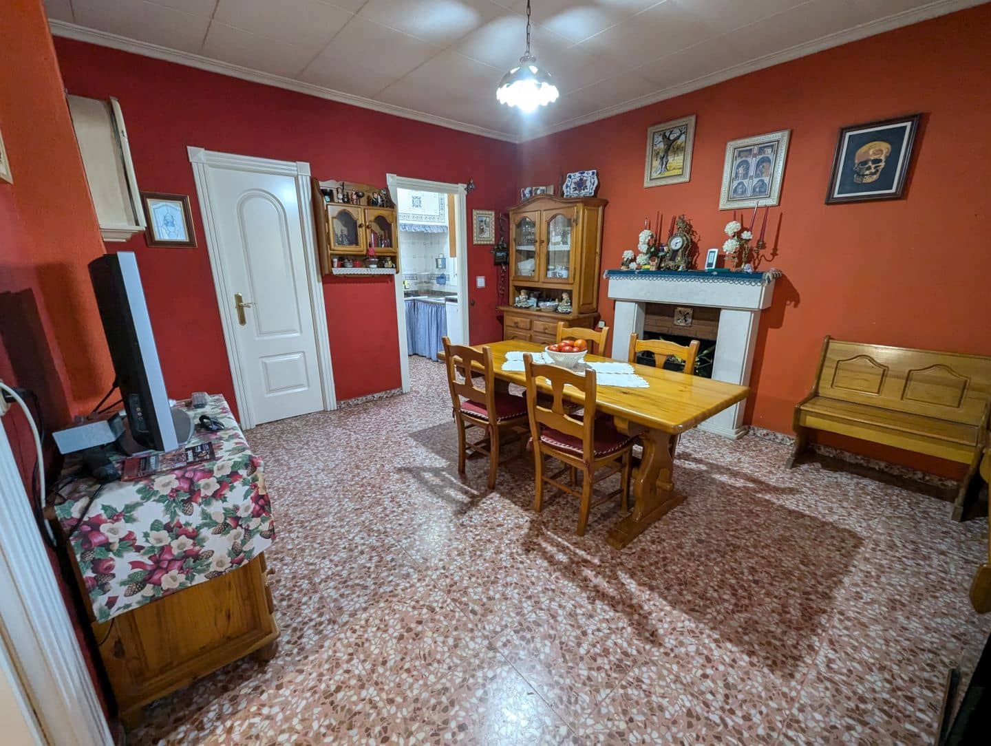 4 soveværelse Finca/Landehus til salg i Sax med swimmingpool garage - € 199.500 (Ref: 8512109)