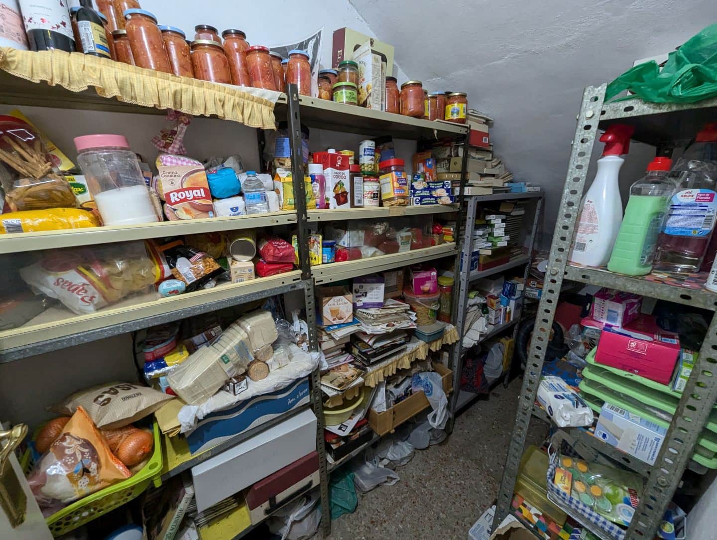 4 soveværelse Finca/Landehus til salg i Sax med swimmingpool garage - € 199.500 (Ref: 8512109)