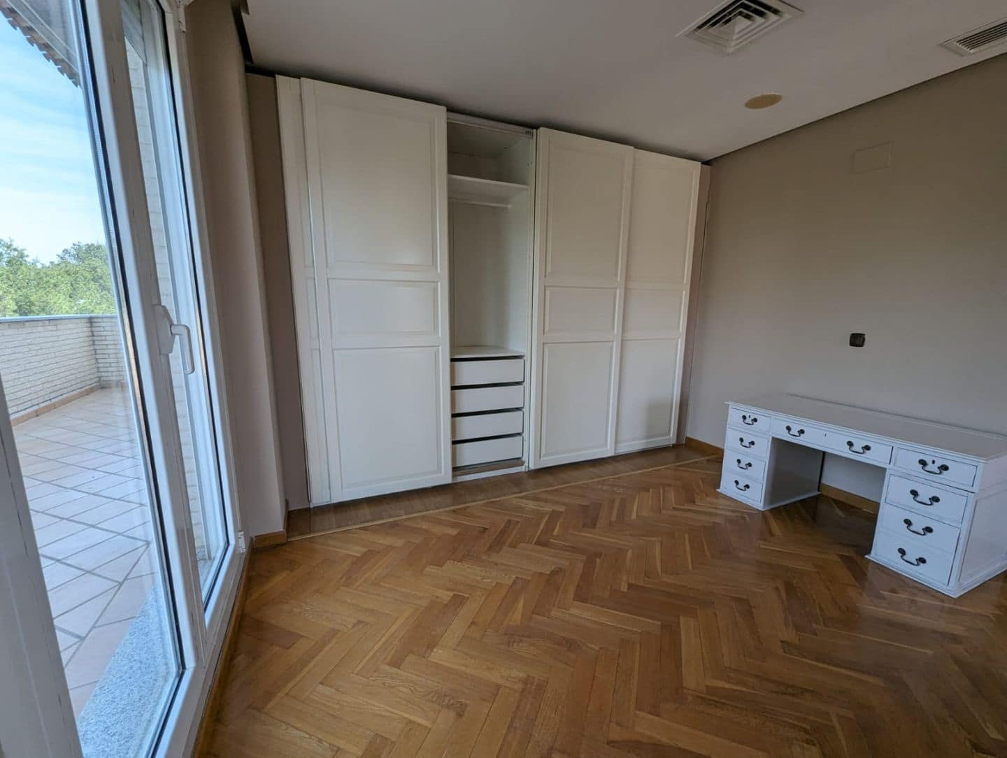 4 soveværelse Villa til salg i Elda med swimmingpool - € 425.000 (Ref: 8512374)