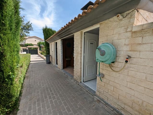 4 slaapkamer Villa te koop in Elda met zwembad - € 425.000 (Ref: 8512374)