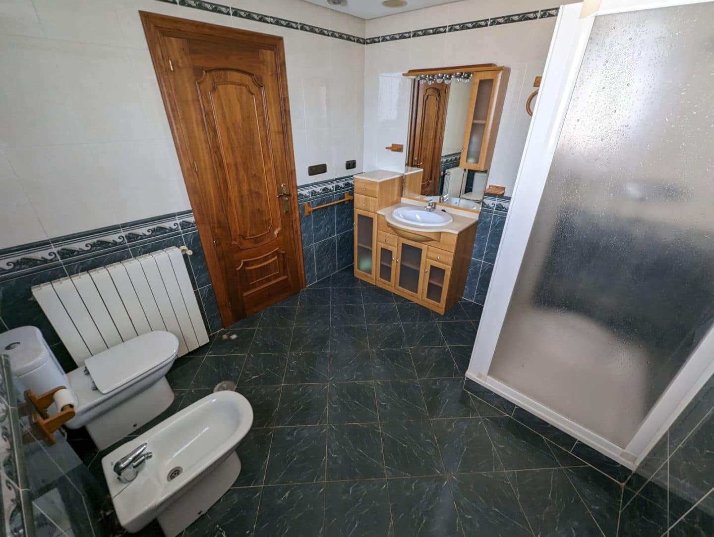 4 soveværelse Villa til salg i Elda med swimmingpool - € 425.000 (Ref: 8512374)