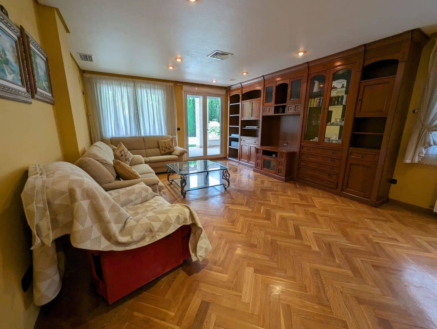 4 soveværelse Villa til salg i Elda med swimmingpool - € 425.000 (Ref: 8512374)