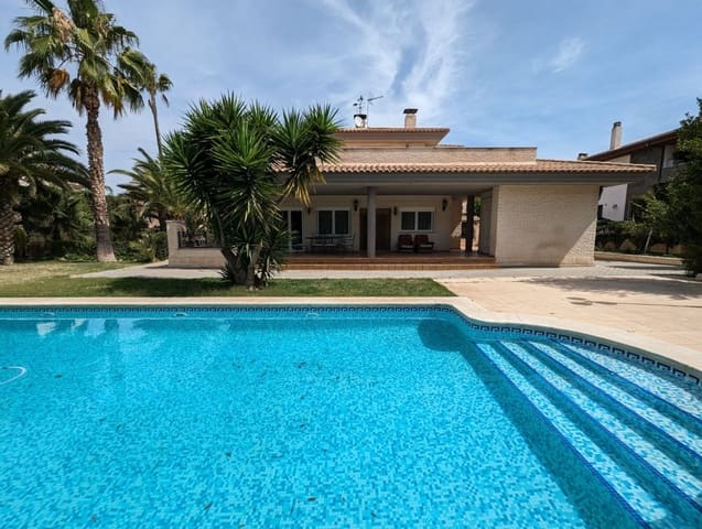 4 slaapkamer Villa te koop in Elda met zwembad - € 425.000 (Ref: 8512374)