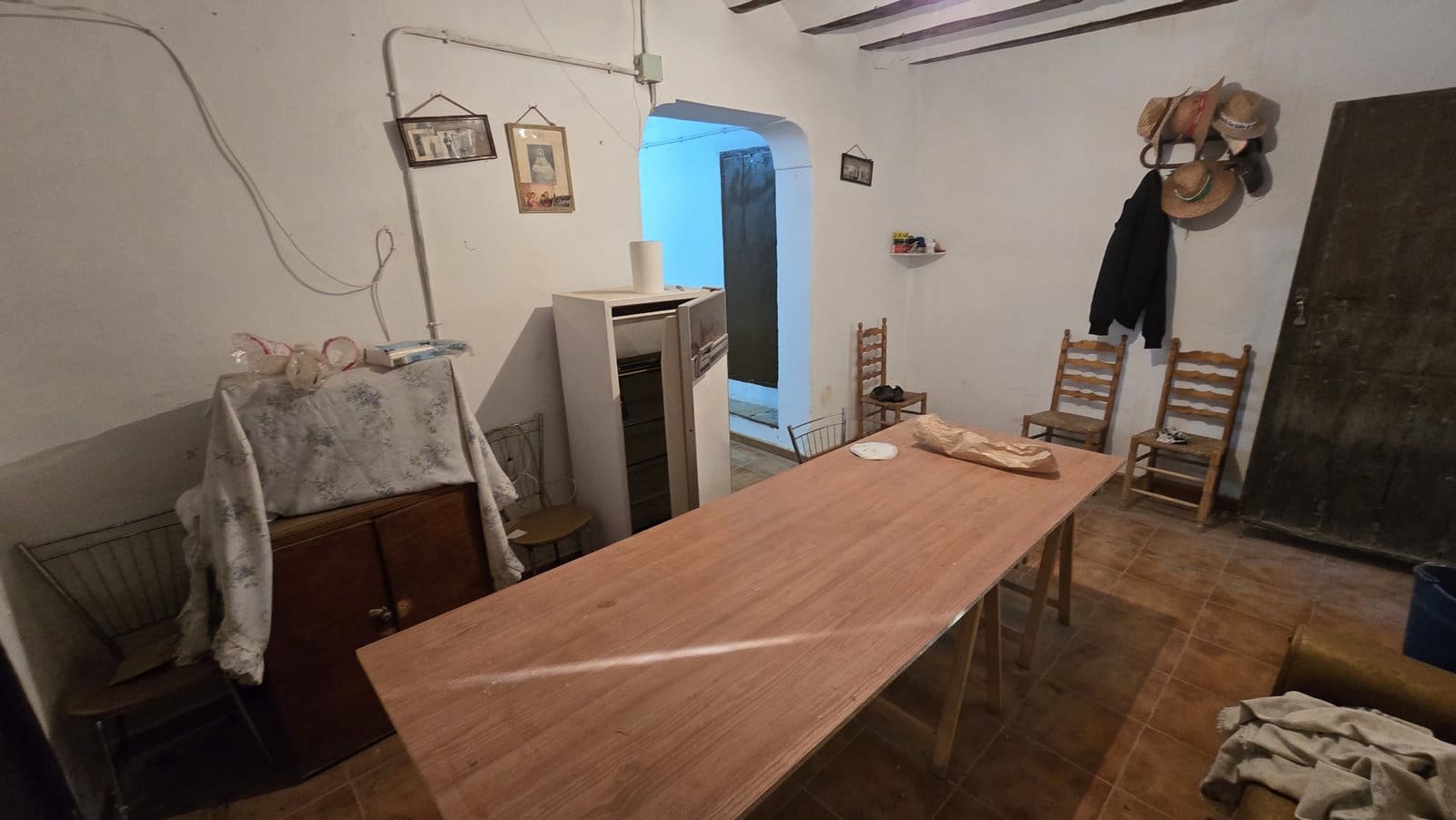 6 soveværelse Finca/Landehus til salg i Salinas - € 110.000 (Ref: 8607663)