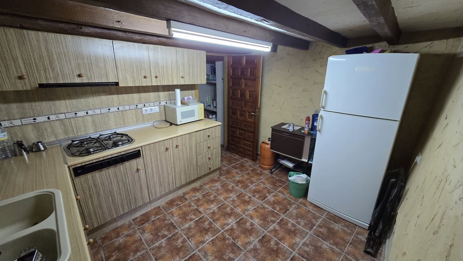 6 soveværelse Finca/Landehus til salg i Salinas - € 110.000 (Ref: 8607663)