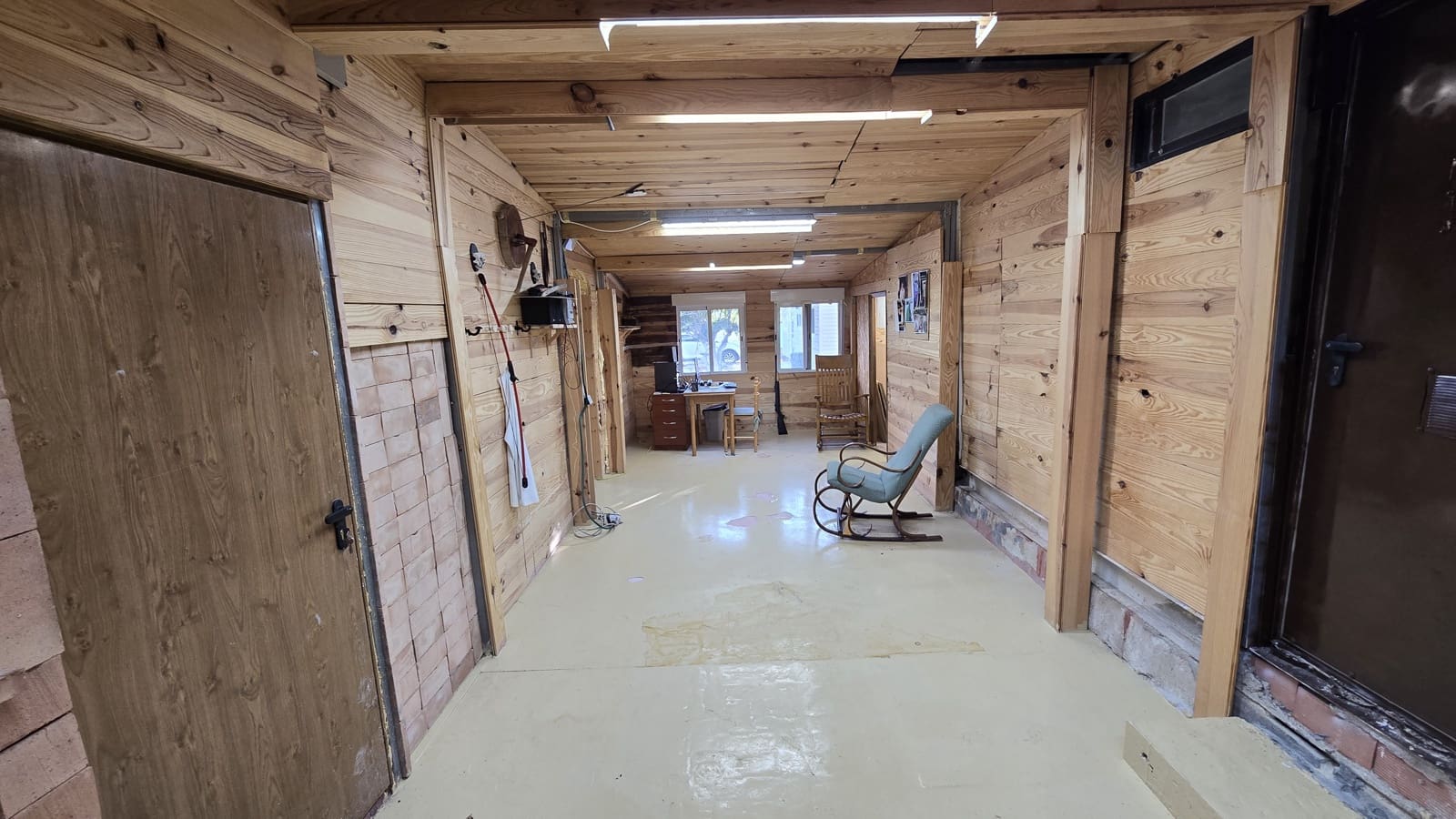 3 slaapkamer Finca/Landhuis te koop in Sax met zwembad - € 69.999 (Ref: 8635312)