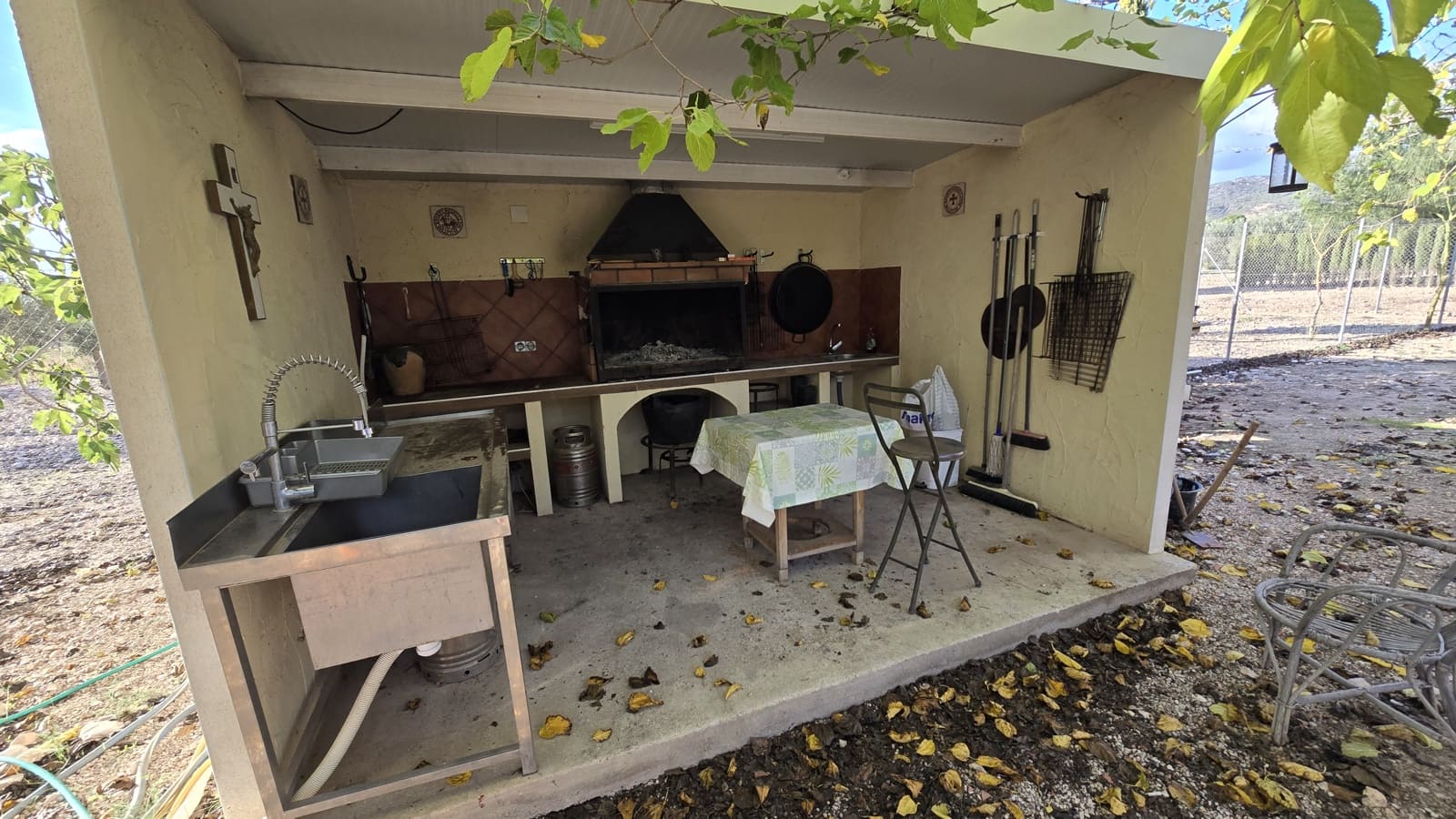 3 slaapkamer Finca/Landhuis te koop in Sax met zwembad - € 69.999 (Ref: 8635312)