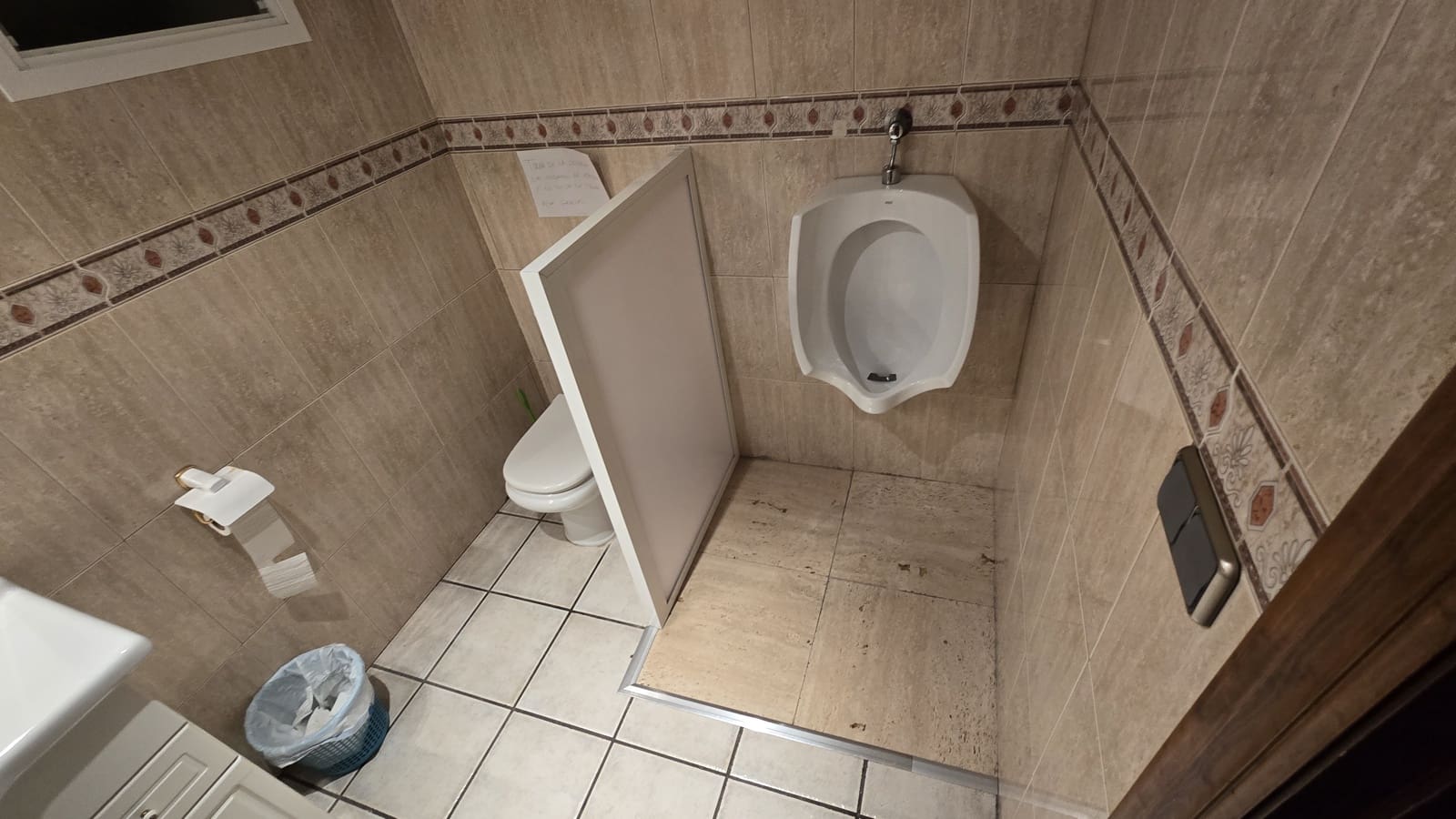 4 soveværelse Byhus til salg i Sax med swimmingpool garage - € 415.000 (Ref: 8646983)