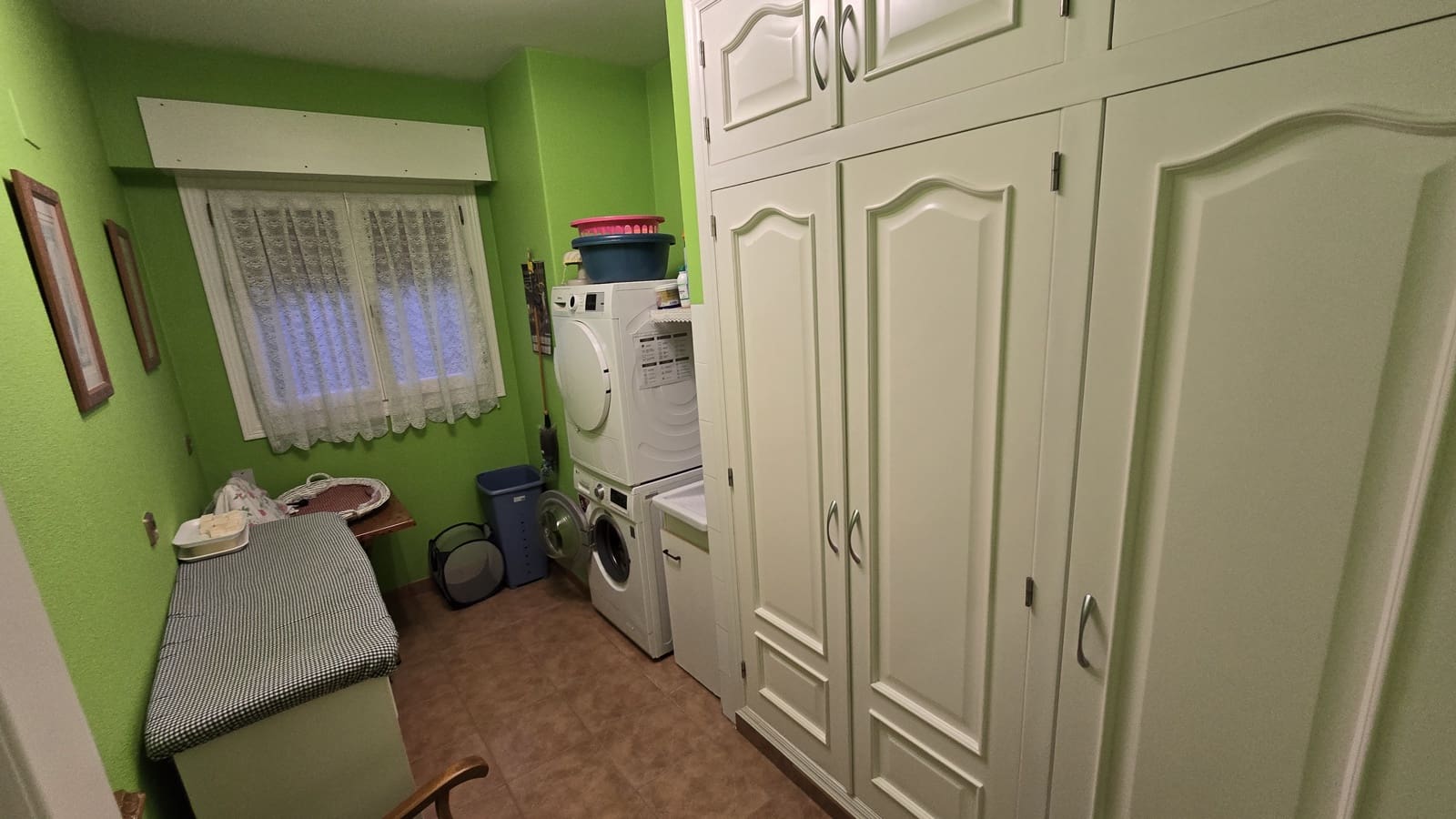 4 soveværelse Byhus til salg i Sax med swimmingpool garage - € 415.000 (Ref: 8646983)