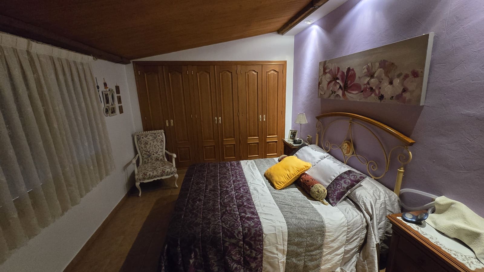 4 soveværelse Byhus til salg i Sax med swimmingpool garage - € 415.000 (Ref: 8646983)