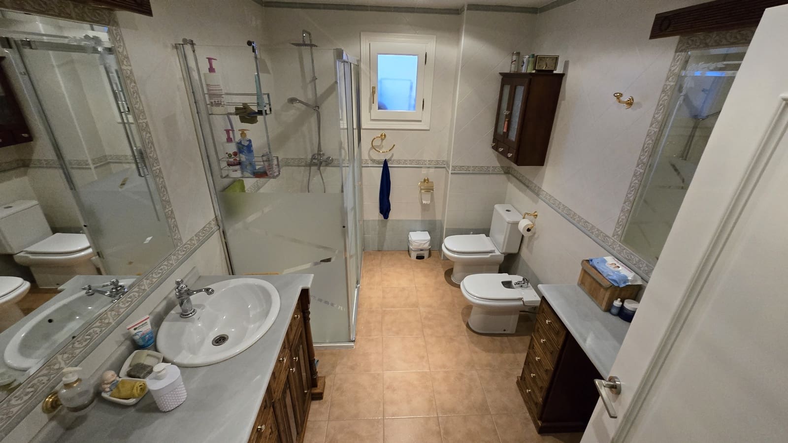 4 soveværelse Byhus til salg i Sax med swimmingpool garage - € 415.000 (Ref: 8646983)