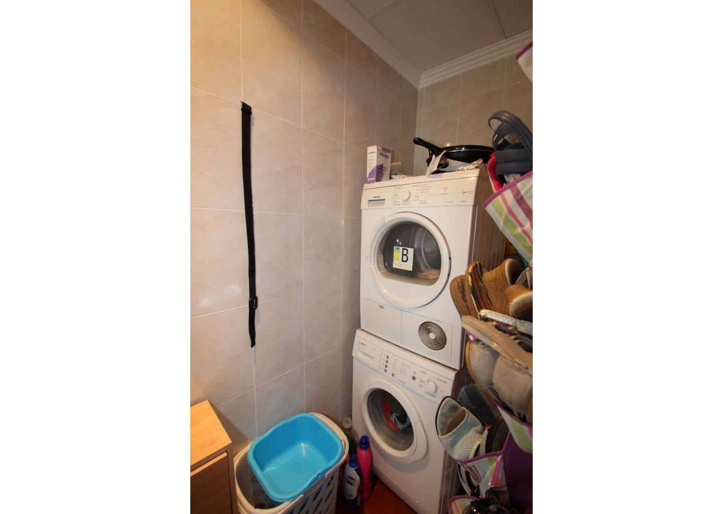 4 slaapkamer Villa te koop in Sax - € 350.000 (Ref: 8707320)