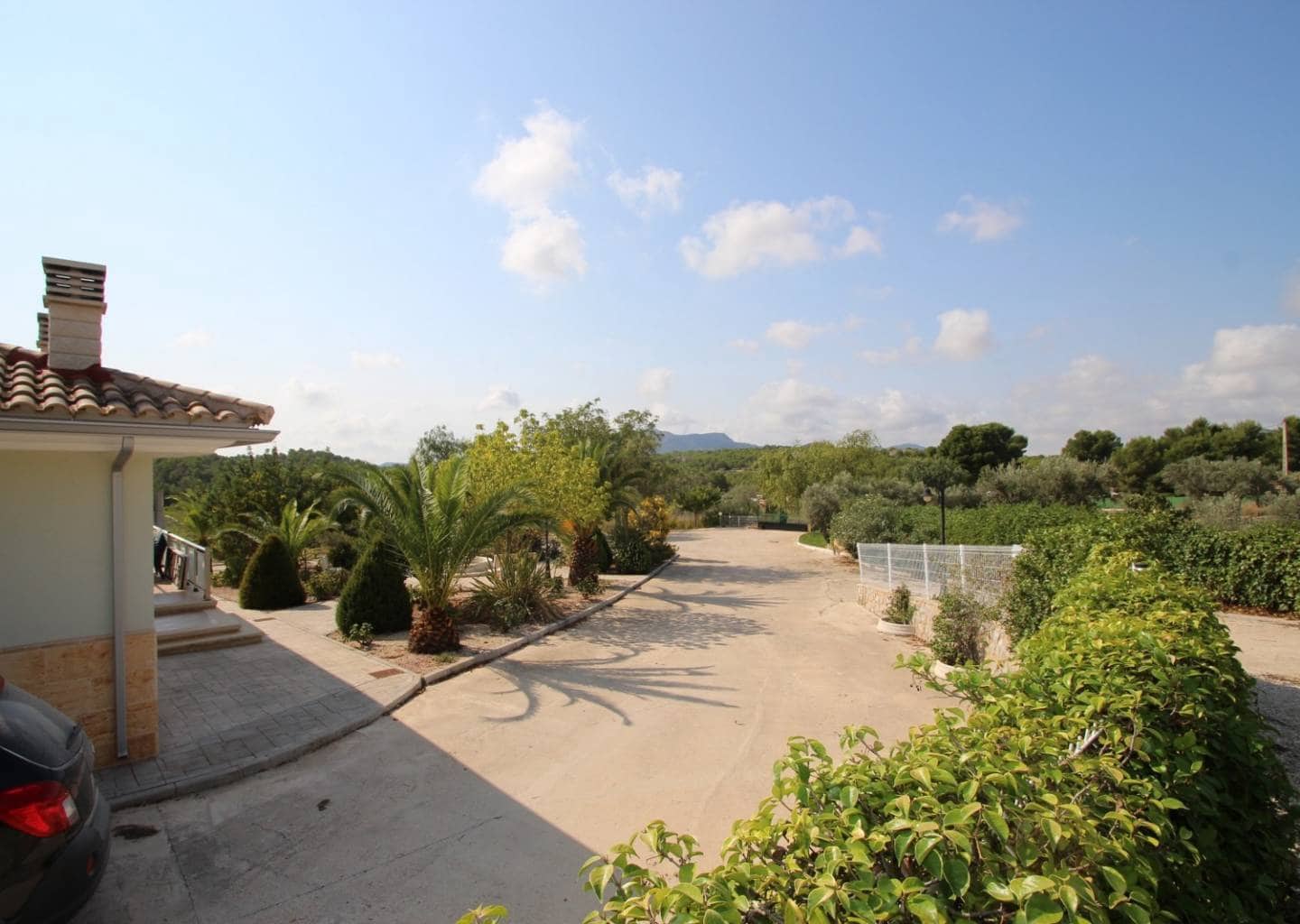 4 slaapkamer Villa te koop in Sax - € 350.000 (Ref: 8707320)