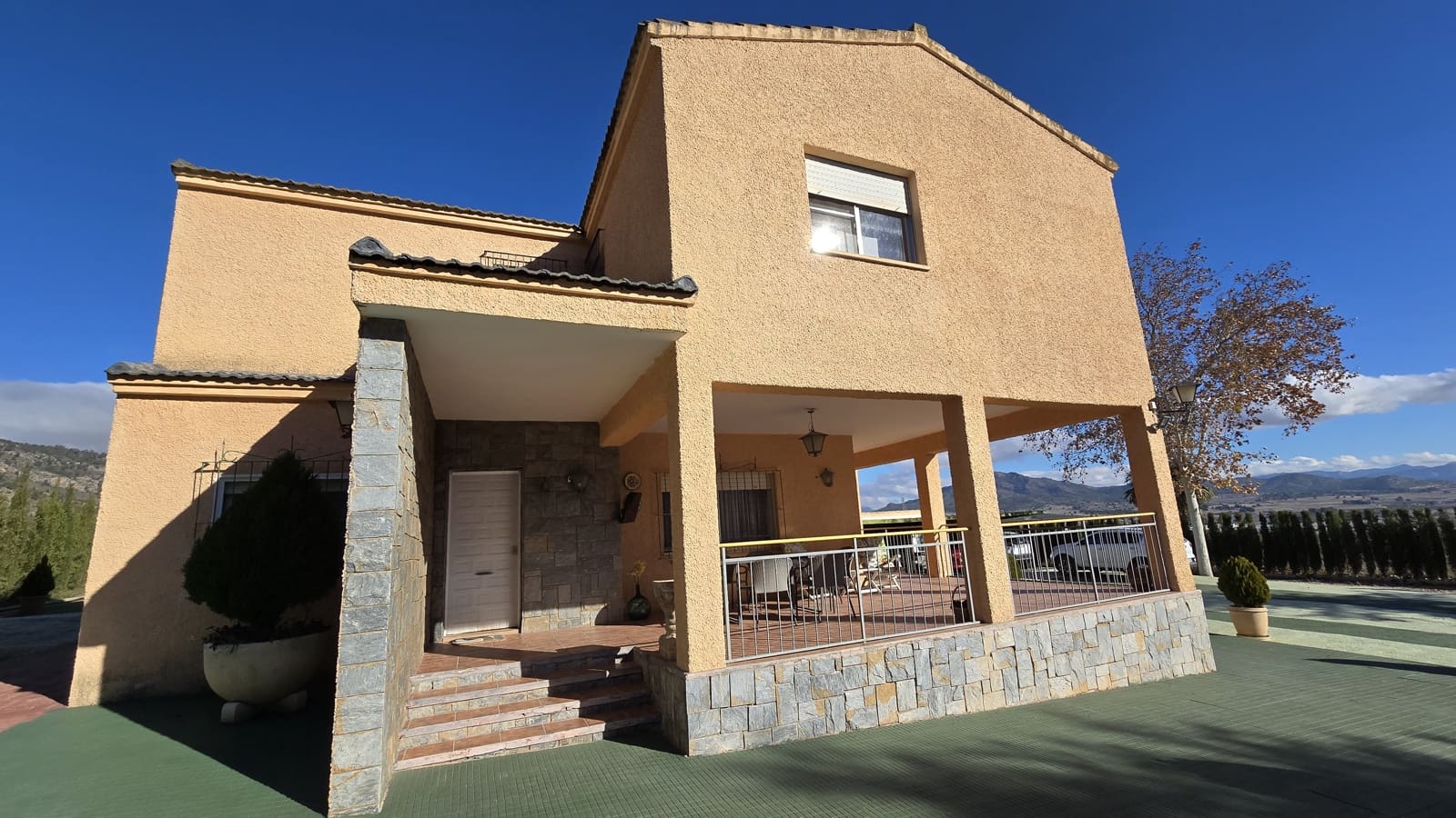 4 soveværelse Finca/Landehus til salg i Salinas med swimmingpool - € 470.000 (Ref: 8716354)