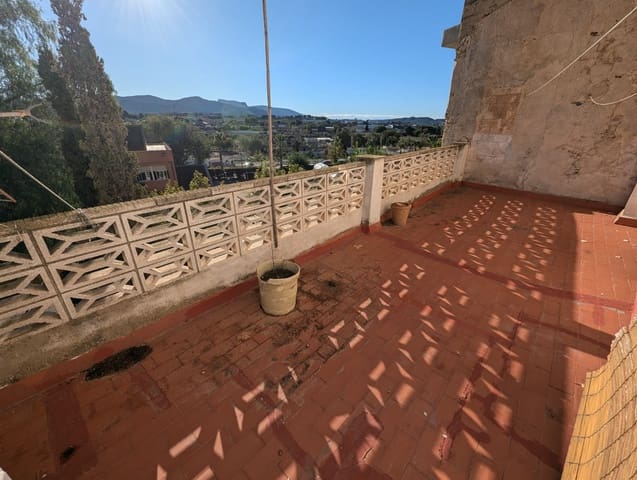 5 soverom Hus til salgs i Sax - € 105 000 (Ref: 8758558)