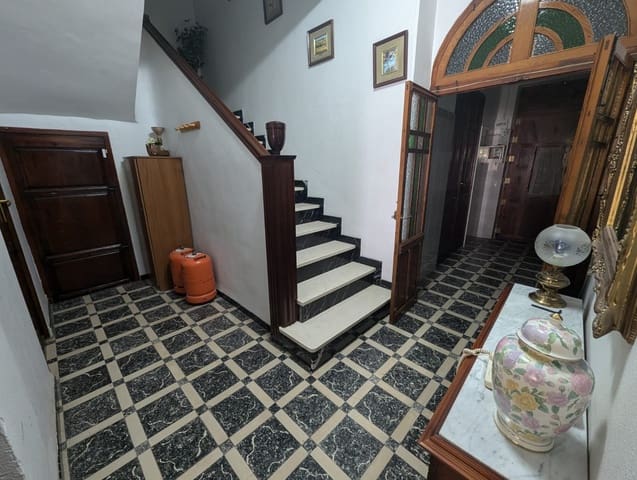 5 soverom Hus til salgs i Sax - € 105 000 (Ref: 8758558)