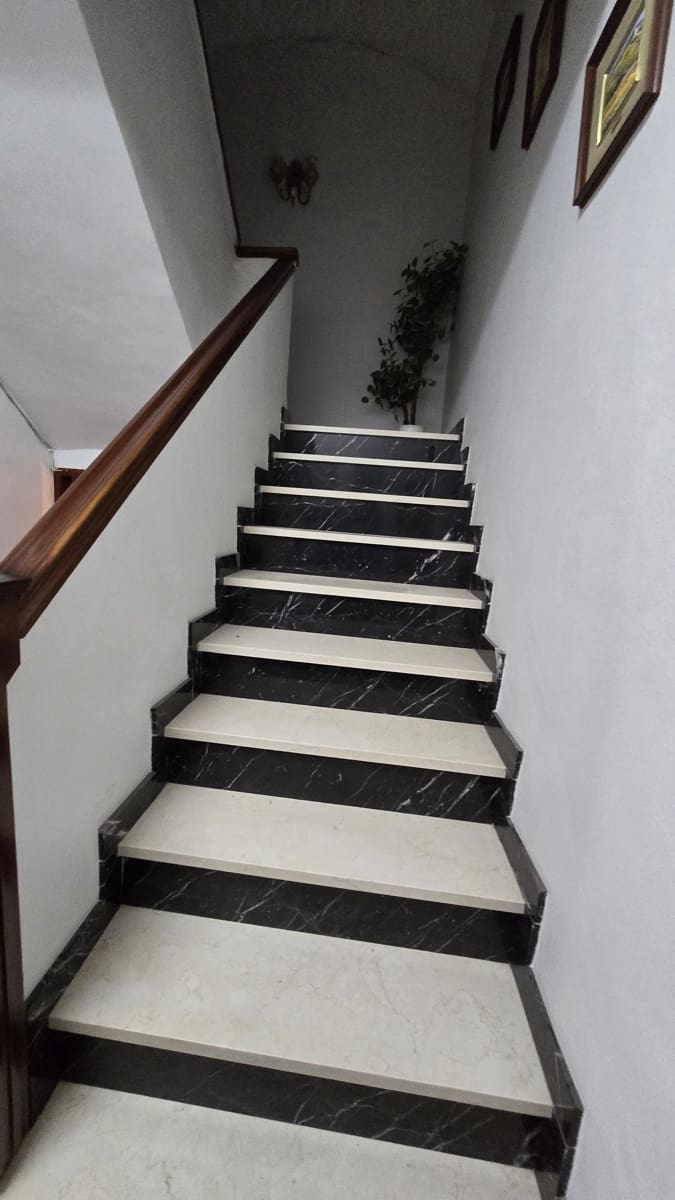 5 soverom Hus til salgs i Sax - € 105 000 (Ref: 8758558)