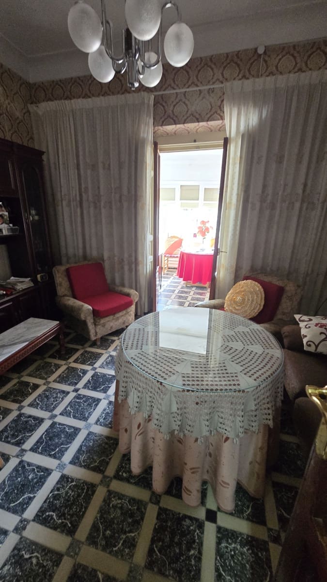 5 soverom Hus til salgs i Sax - € 105 000 (Ref: 8758558)