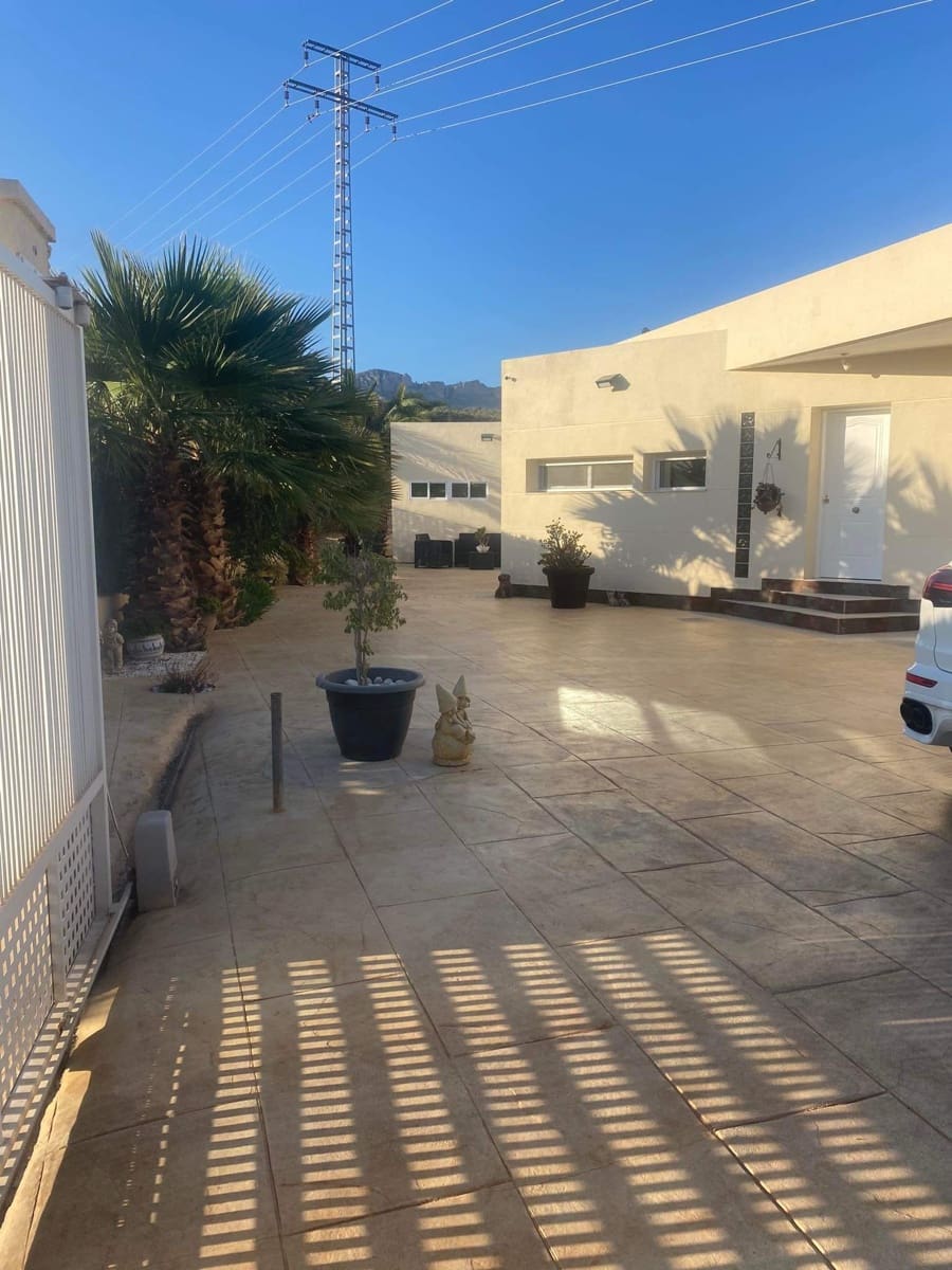 5 soveværelse Finca/Landehus til salg i Jijona / Xixona med swimmingpool garage - € 439.000 (Ref: 8780705)