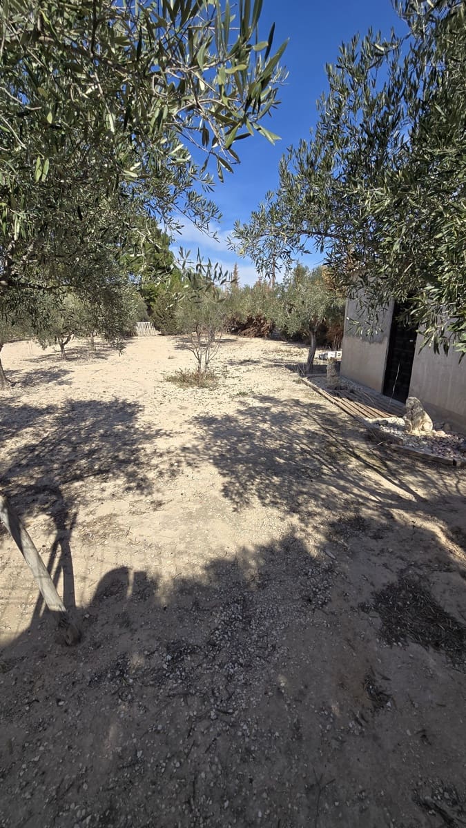 3 soveværelse Finca/Landehus til salg i Elda - € 230.000 (Ref: 8820576)