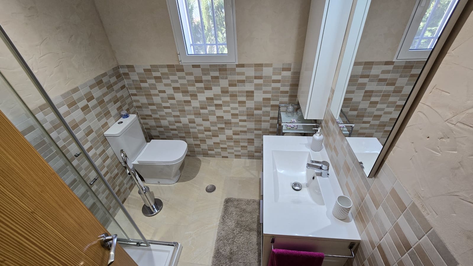 3 soveværelse Finca/Landehus til salg i Elda - € 230.000 (Ref: 8820576)