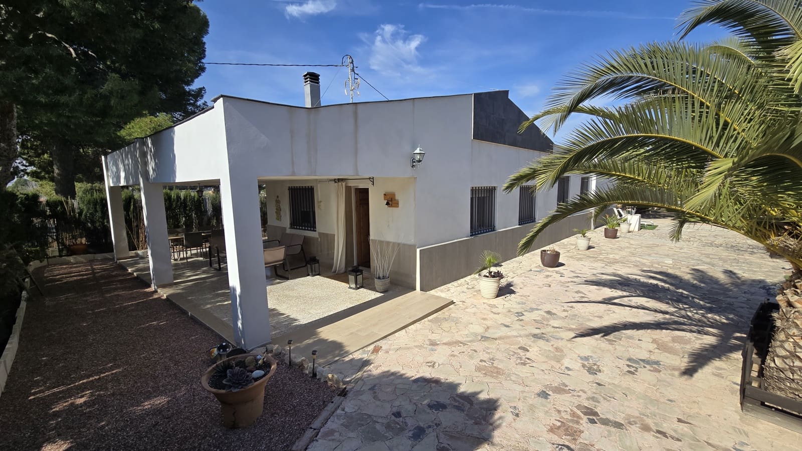 3 soveværelse Finca/Landehus til salg i Elda - € 230.000 (Ref: 8820576)