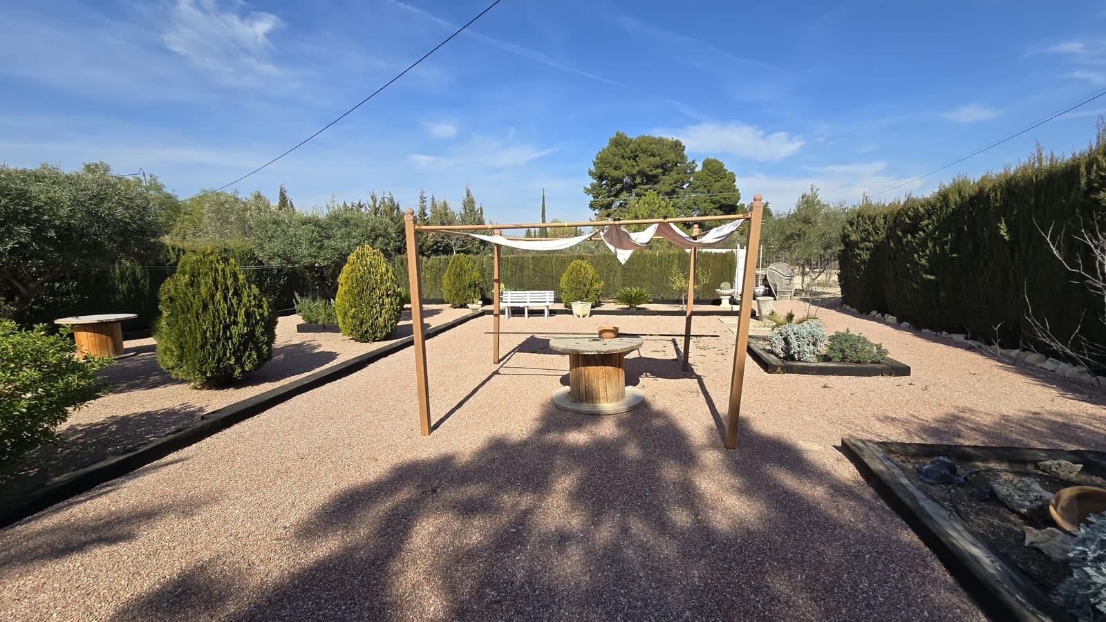 3 soveværelse Finca/Landehus til salg i Elda - € 230.000 (Ref: 8820576)