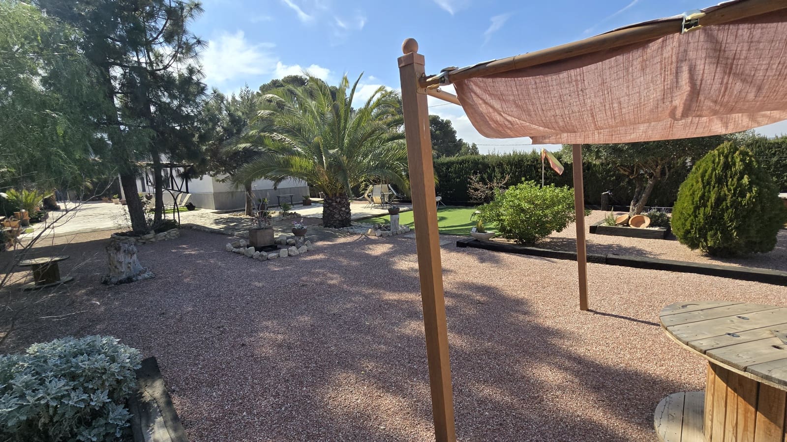 3 soveværelse Finca/Landehus til salg i Elda - € 230.000 (Ref: 8820576)