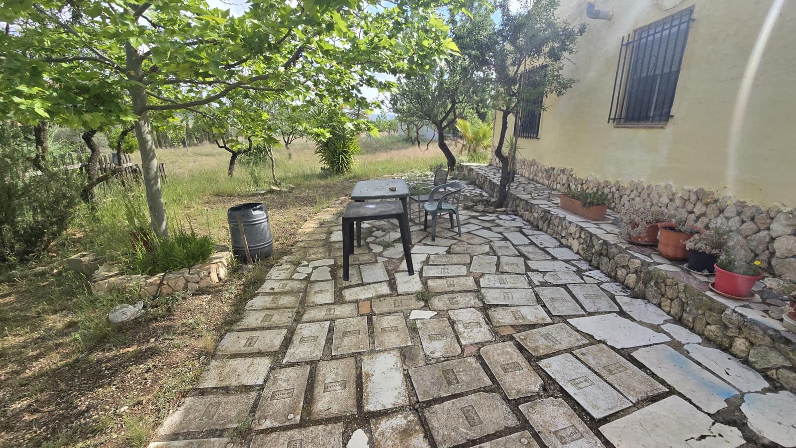 5 soveværelse Finca/Landehus til salg i Salinas med garage - € 189.000 (Ref: 9000177)