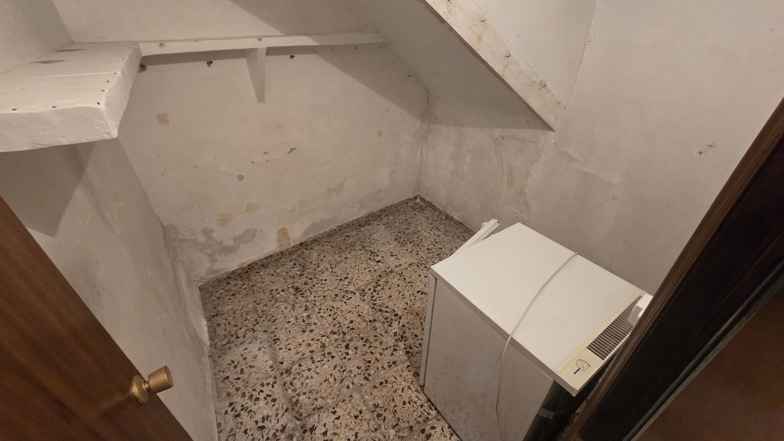 5 soveværelse Byhus til salg i Salinas - € 85.000 (Ref: 9013005)