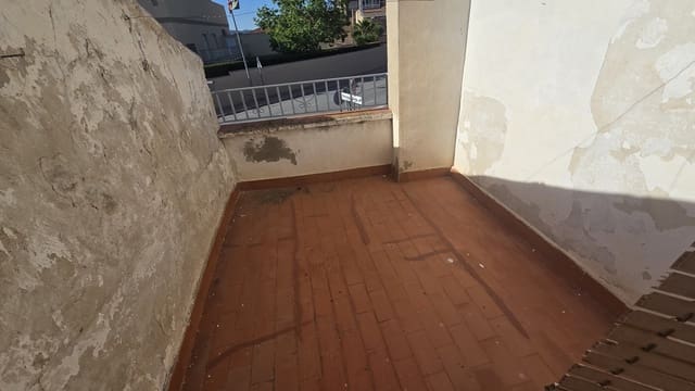 5 soveværelse Byhus til salg i Salinas - € 85.000 (Ref: 9013005)