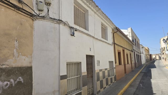 3 soverom Hus til salgs i Sax - € 42 000 (Ref: 9125904)