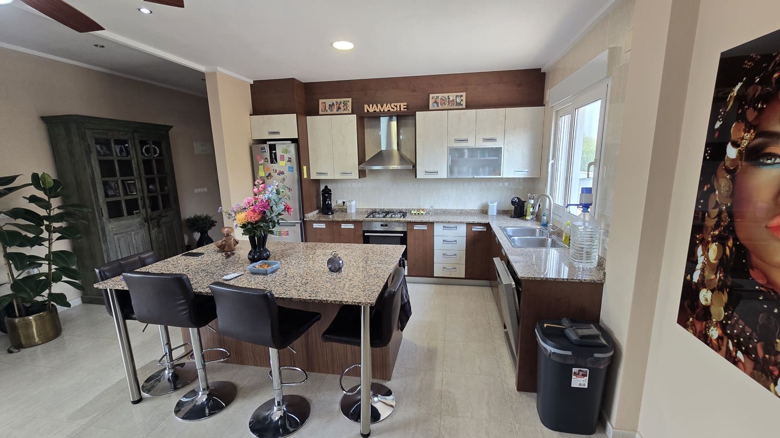 3 soveværelse Villa til salg i Sax med swimmingpool garage - € 399.999 (Ref: 9192992)