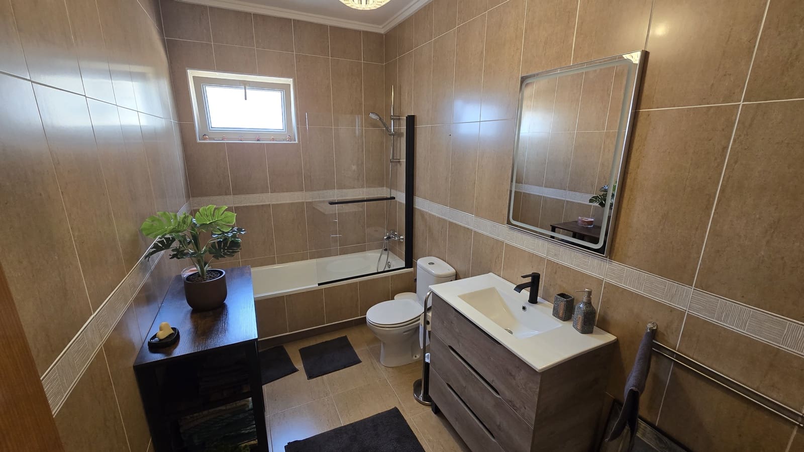 3 soveværelse Villa til salg i Sax med swimmingpool garage - € 399.999 (Ref: 9192992)