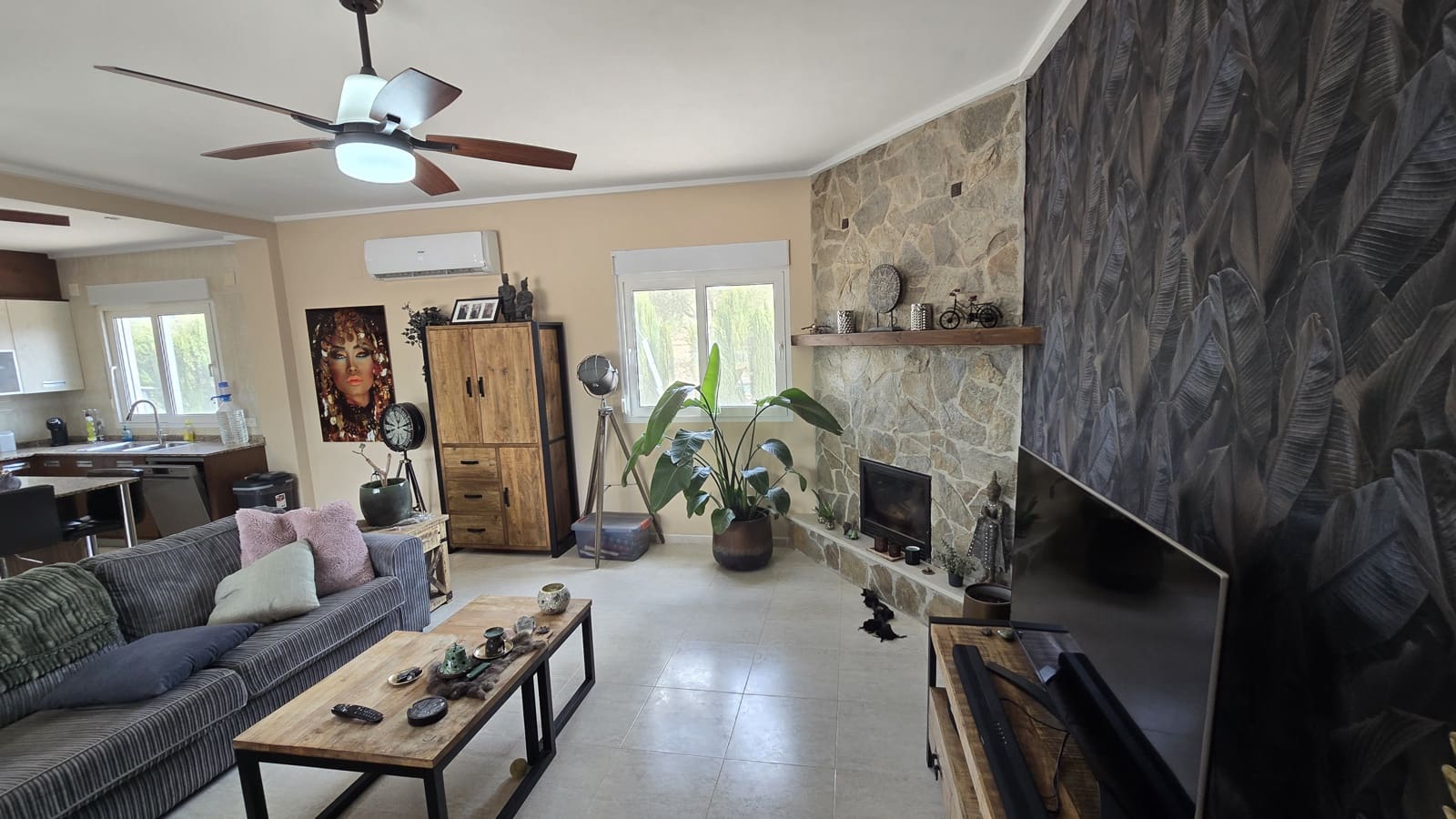 3 soveværelse Villa til salg i Sax med swimmingpool garage - € 399.999 (Ref: 9192992)