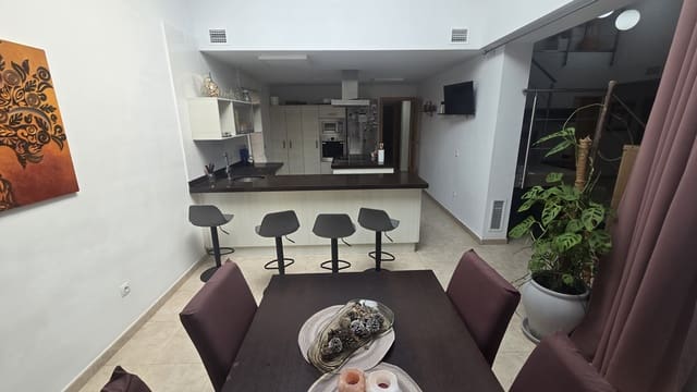 4 slaapkamer Finca/Landhuis te koop in Salinas met zwembad - € 339.000 (Ref: 9199916)