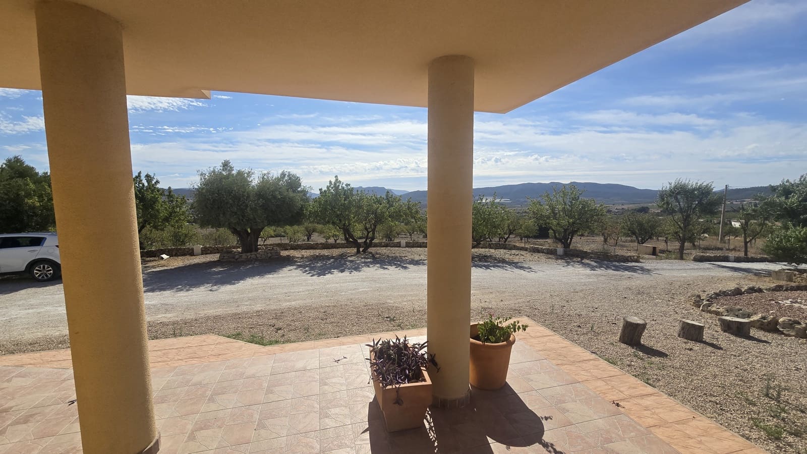 4 soveværelse Finca/Landehus til salg i Salinas med swimmingpool - € 339.000 (Ref: 9199916)