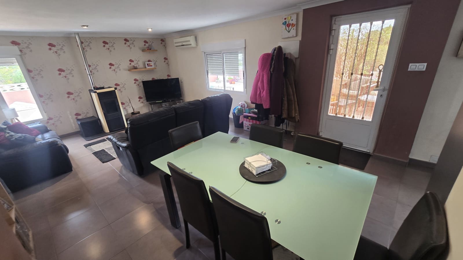 5 bedroom Finca/Country House for sale in Sax with pool garage - € 374,950 (Ref: 9289624)