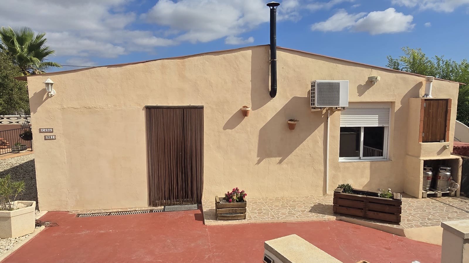 5 bedroom Finca/Country House for sale in Sax with pool garage - € 374,950 (Ref: 9289624)