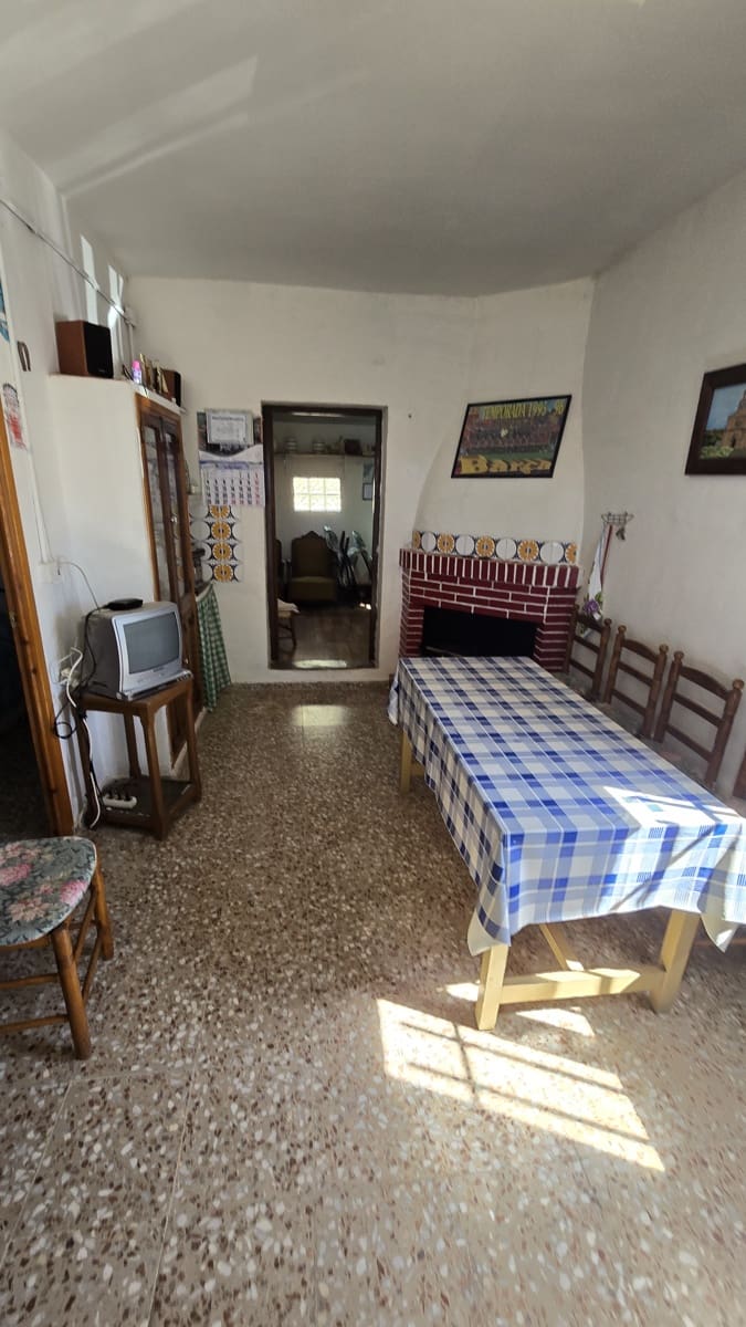 2 soverom Finca/Herregård til salgs i Sax med svømmebasseng garasje - € 99 950 (Ref: 9386529)