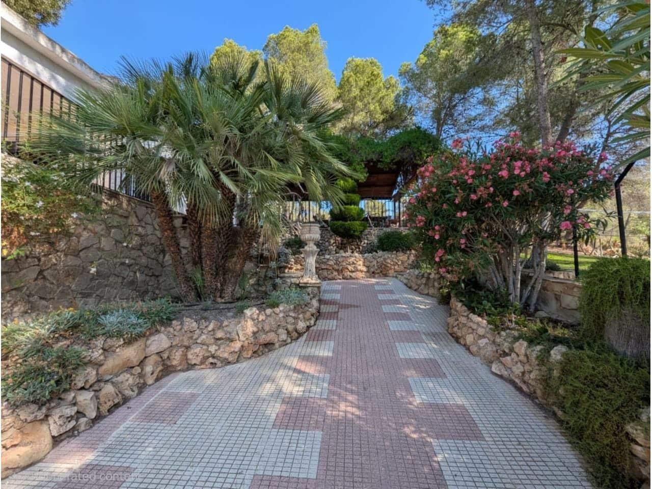 4 slaapkamer Finca/Landhuis te koop in Sax met zwembad garage - € 315.000 (Ref: 9386530)
