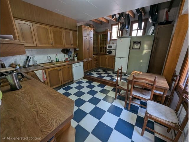 4 sypialnia Finka/Dom wiejski na sprzedaż w Sax z basenem garażem - 315 000 € (Ref: 9386530)