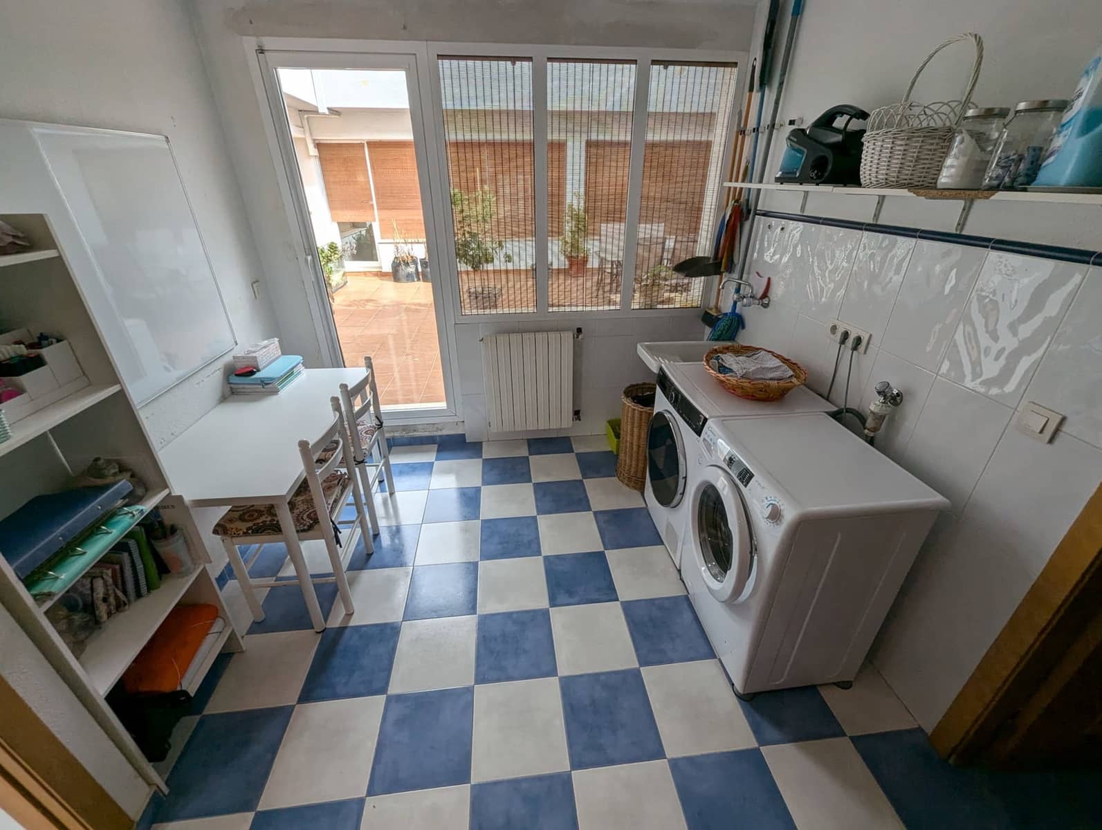 3 soveværelse Villa til salg i Sax med swimmingpool garage - € 298.000 (Ref: 9386693)