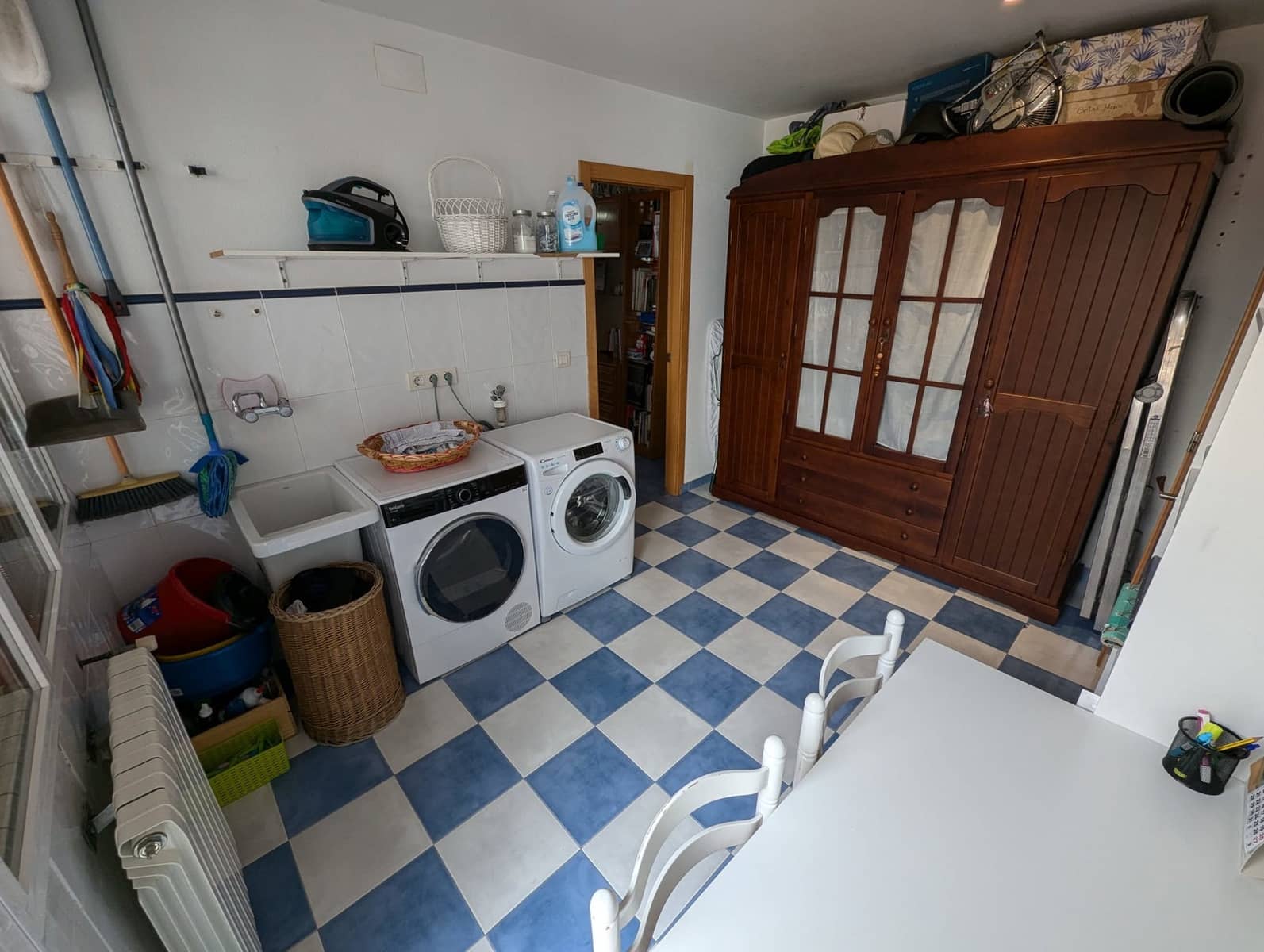 3 soveværelse Villa til salg i Sax med swimmingpool garage - € 298.000 (Ref: 9386693)
