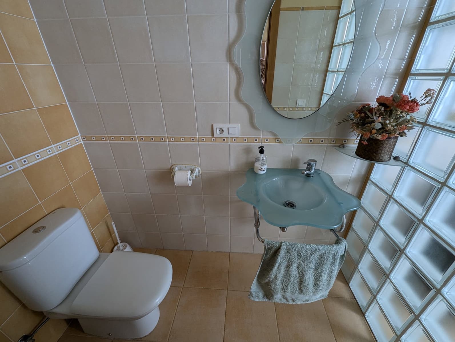 3 soveværelse Villa til salg i Sax med swimmingpool garage - € 298.000 (Ref: 9386693)