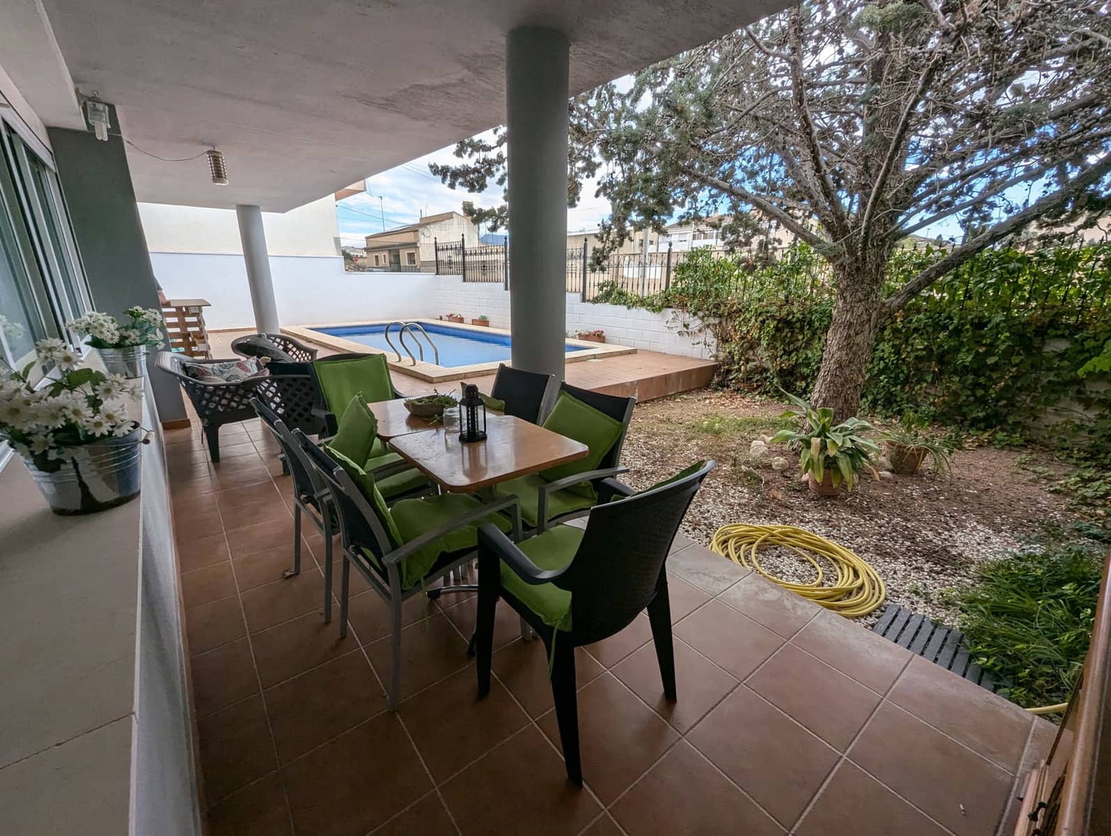 3 soveværelse Villa til salg i Sax med swimmingpool garage - € 298.000 (Ref: 9386693)