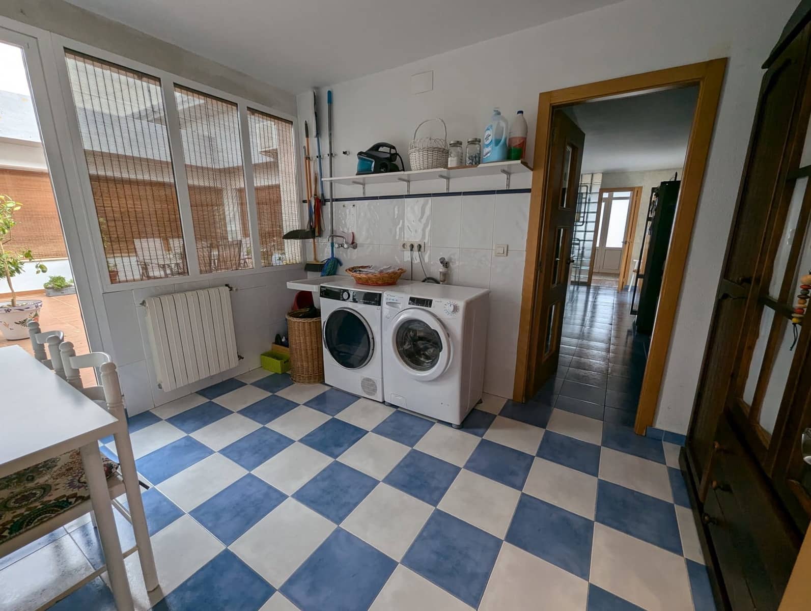 3 soveværelse Villa til salg i Sax med swimmingpool garage - € 298.000 (Ref: 9386693)