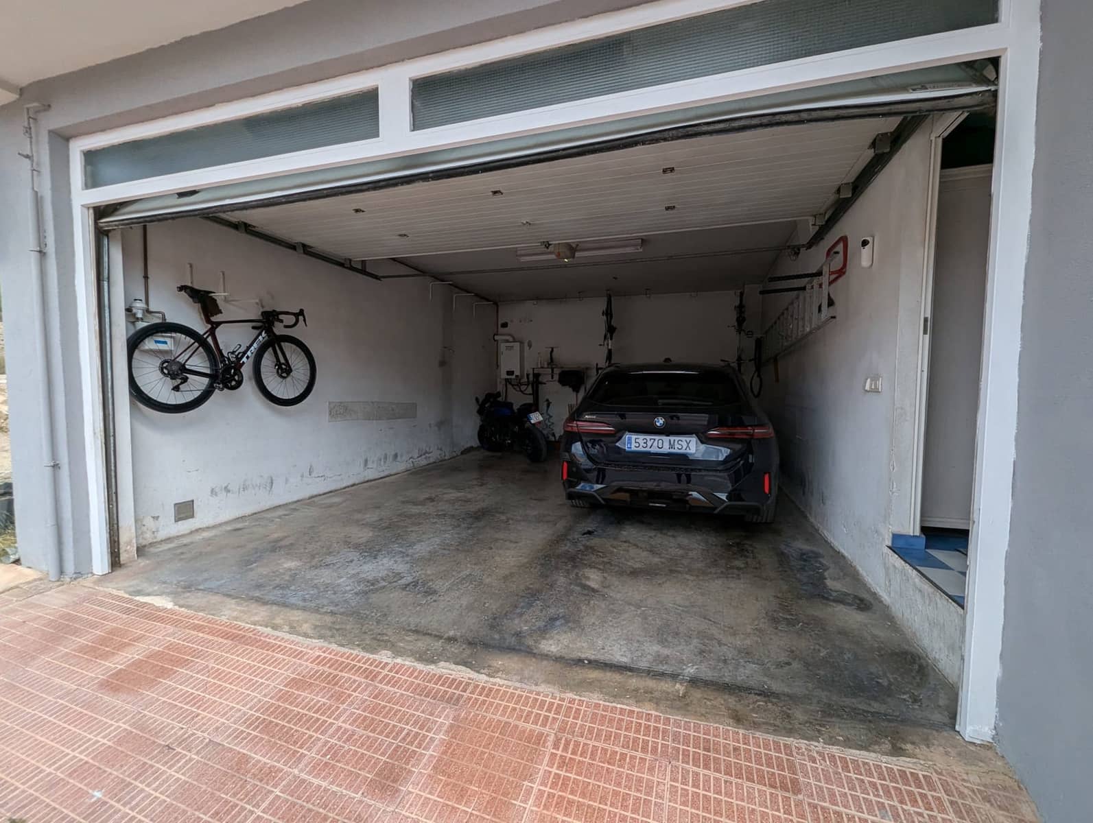 3 soveværelse Villa til salg i Sax med swimmingpool garage - € 298.000 (Ref: 9386693)