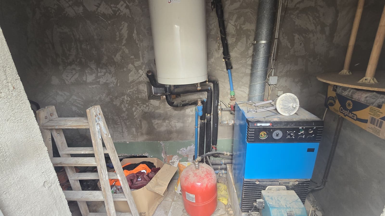 5 soverom Finca/Herregård til salgs i Villena med svømmebasseng garasje - € 249 999 (Ref: 9394242)