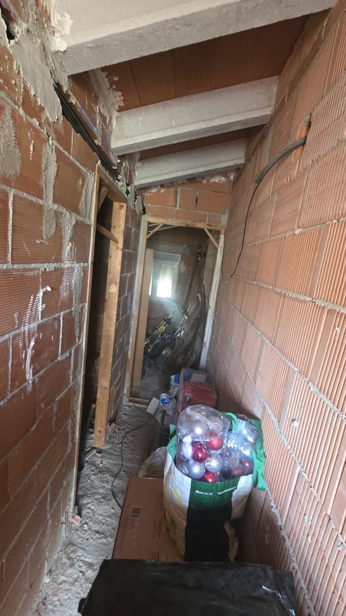 5 slaapkamer Finca/Landhuis te koop in Villena met zwembad garage - € 249.999 (Ref: 9394242)